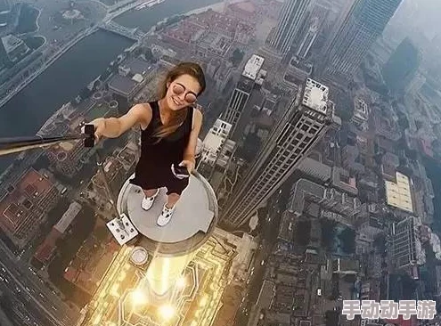 亚洲自拍欧美综合：全球社交媒体热潮引发的文化碰撞与影响，年轻人如何在不同文化中寻找自我表达方式