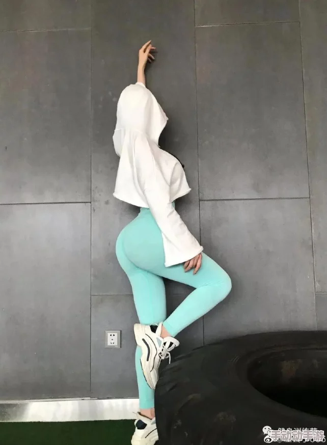 国产综合91最新动态:平台用户增长迅速,新增多项功能提升用户体验,吸引更多年轻群体加入 国产综合91最新动态:平台用户增长迅速,新增多项功能提升用户体验,吸引更多年轻群体加入