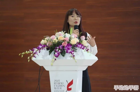 ySI千人千色t9t9t9t9新品发布：引领时尚潮流，个性化定制助力消费者打造独特风格与体验