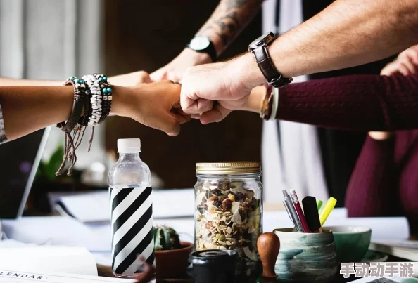 国产handjob手交在线播放：最新动态与用户反馈，分享真实体验与使用心得，助你更好地了解这一热门内容