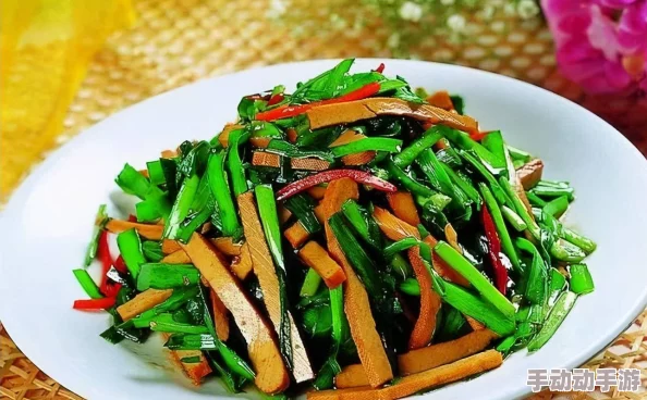 双胞胎夹心饼干三个人做，分享制作过程与美味体验，让你也能轻松在家享受这款甜点的乐趣！