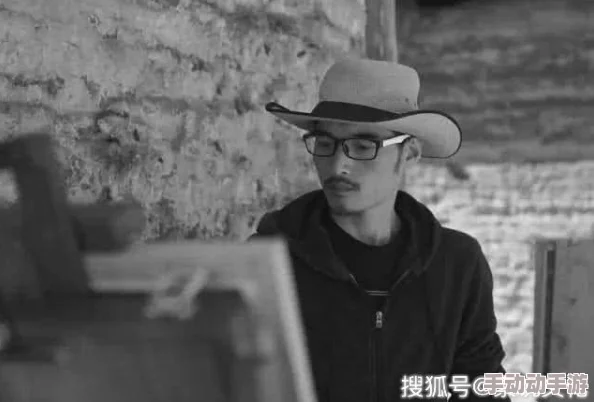 佛爷：震撼全网！知名艺术家突然宣布退出圈内，背后原因令人深思！