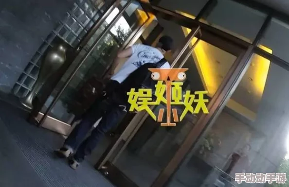 动漫美女靠逼视频：最新动态引发热议，网友纷纷讨论其内容与表现，期待更多精彩作品的发布