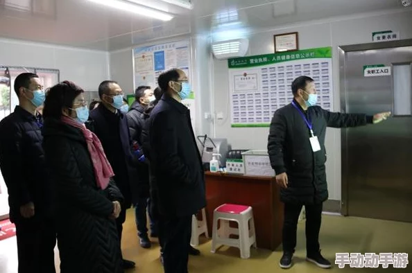 探索厨房的秘密：公与我之间的美妙互动与情感升华，尽在这段独特的中文字幕故事中！