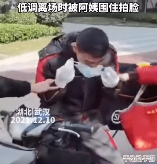 一边吃奶一边扎下边爽了,网友们纷纷表示这种体验让人感到既刺激又愉悦,充满了奇妙的感觉 一边吃奶一边扎下边爽了,网友们纷纷表示这种体验让人感到既刺激又愉悦,充满了奇妙的感觉