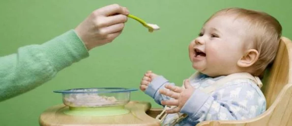 一小孩半夜吃坤风险(黄),惊现神秘食物引发家长恐慌,专家警告潜在健康危机! 一小孩半夜吃坤风险(黄),惊现神秘食物引发家长恐慌,专家警告潜在健康危机!