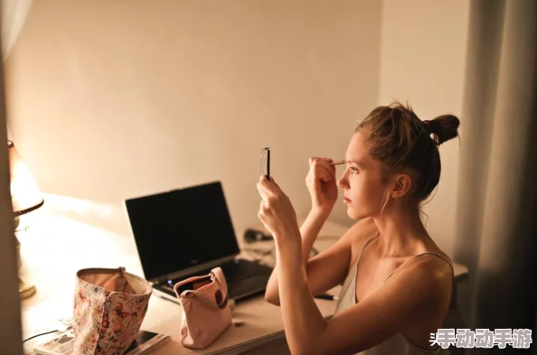 探索45分钟内体验72种不同的亲密关系方式，提升情感连接与幸福感