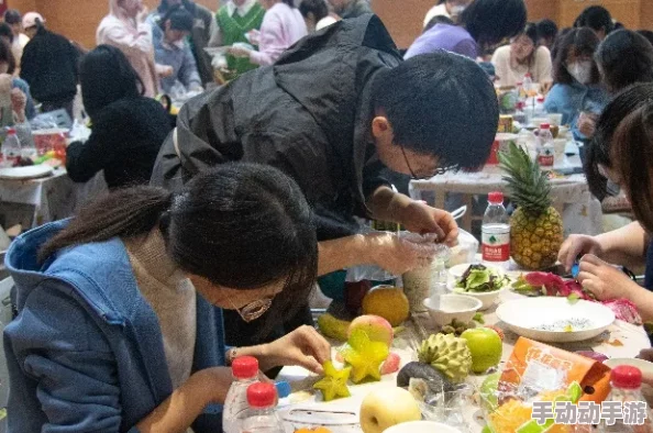 【水果派】社内实习生惊现!竟然在办公室举办神秘水果大赛,引发全员热议与参与! 【水果派】社内实习生惊现!竟然在办公室举办神秘水果大赛,引发全员热议与参与!