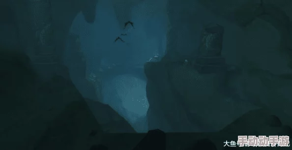 在禁忌的深渊中，稚嫩身体被无情蹂躏的囚禁之旅：探索欲望与绝望交织的黑暗幻想