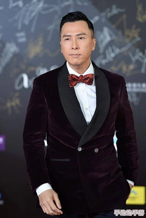 免费一级特黄肥婆大片:最新动态曝光,观众热议影片内容与演员表现,引发广泛关注与讨论! 免费一级特黄肥婆大片:最新动态曝光,观众热议影片内容与演员表现,引发广泛关注与讨论!