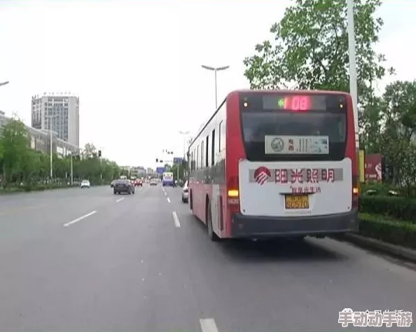 乱高h辣黄文np公交车