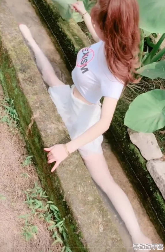 好大好爽裙子湿透了小说,许多网友认为情节设定大胆,充满了刺激与悬念,引发热议和讨论 好大好爽裙子湿透了小说,许多网友认为情节设定大胆,充满了刺激与悬念,引发热议和讨论