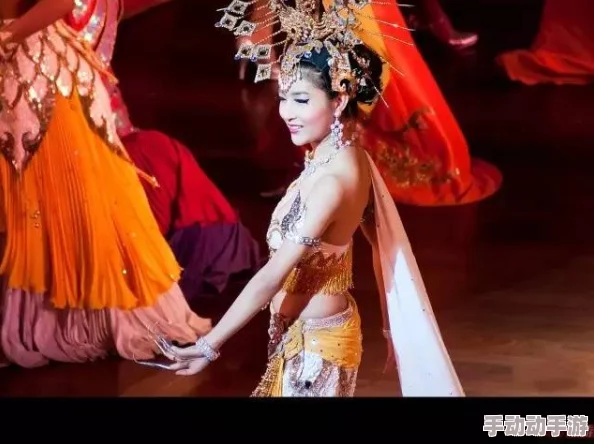 人妖一级片：网友们对这一题材的看法各异，有人认为其挑战了传统观念，也有人对此表示反感