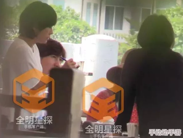 边亲边摸边做视频免费网友认为该视频内容过于露骨，可能对青少年产生不良影响，呼吁加强网络监管和内容审核