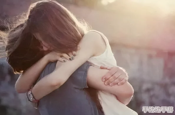 女女大尺度：这部作品真是突破了传统界限，展现了女性之间深厚的情感与欲望