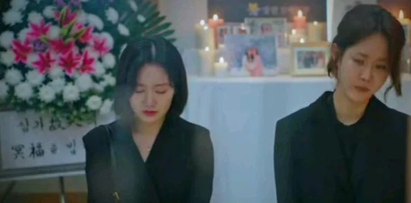 花房乱爱在线观看网友认为这部影片情节跌宕起伏，演员表现出色，但部分观众觉得剧情设定略显老套，整体观感尚可