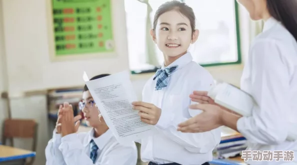 免费a级毛片网友认为这种内容虽然吸引眼球但可能影响青少年的价值观和心理健康,呼吁加强监管与引导 免费a级毛片网友认为这种内容虽然吸引眼球但可能影响青少年的价值观和心理健康,呼吁加强监管与引导