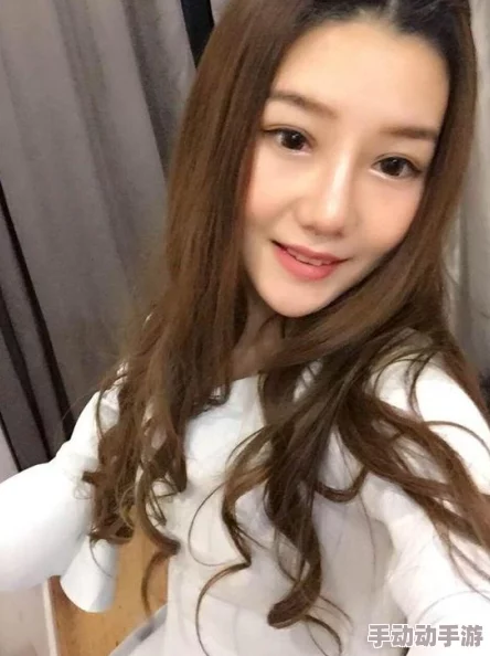 美女的逼网站,内容丰富多样,吸引了很多网友的关注和讨论 美女的逼网站,内容丰富多样,吸引了很多网友的关注和讨论