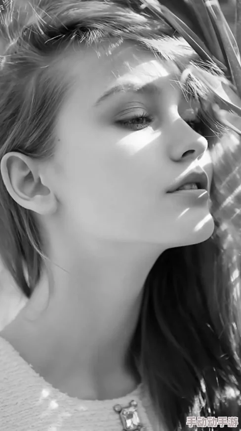 欧美日韩另类在线，内容丰富多样，让人耳目一新，值得一看！