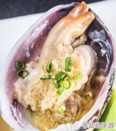 黑暗料理王特辑：蒜蓉蒸象拔蚌详细做法，蘑菇提鲜秘籍大公开