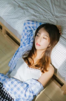 女人打开腿被男人狂桶30分钟，这种行为真是让人感到不适，应该加强对性教育的重视