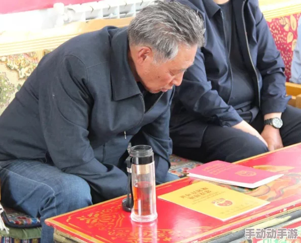 使命召唤手游AK74U冲锋枪全面属性介绍及实战应用分析