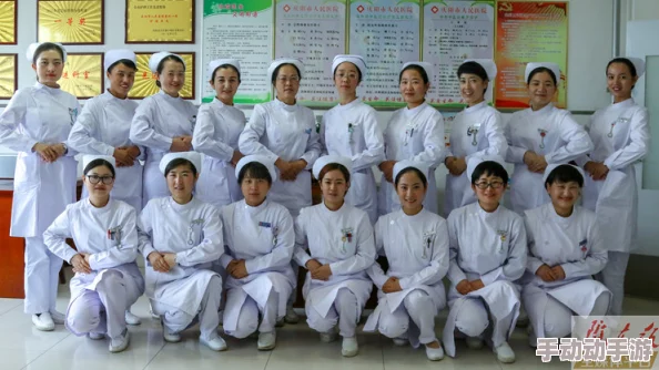 护士的辛勤付出让人感动，值得我们每个人尊重和感谢！