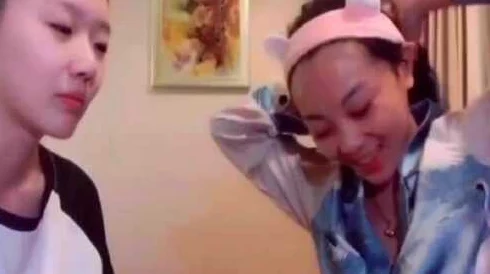 操女人逼逼视频，真是让人感到不适，这种内容应该被抵制和禁止