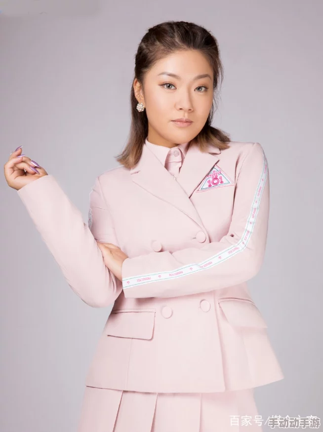 唐运动赵露网友认为这一活动能够有效提升公众对传统文化的关注与参与度，同时也希望能吸引更多年轻人加入其中