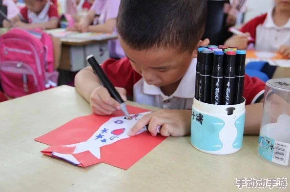 又色又爽又黄又免费网站，内容丰富多彩，让人欲罢不能，真是个好去处！