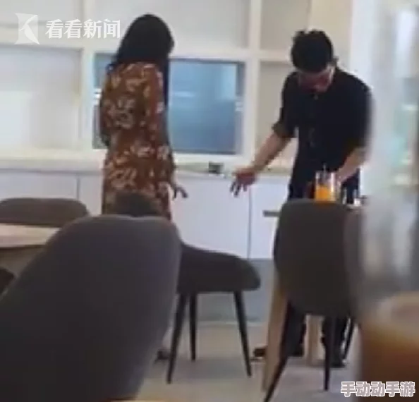 把女朋友水弄出来视频网友认为这种内容不应被传播,可能会引发不必要的误解和争议,呼吁尊重个人隐私与感情 把女朋友水弄出来视频网友认为这种内容不应被传播,可能会引发不必要的误解和争议,呼吁尊重个人隐私与感情