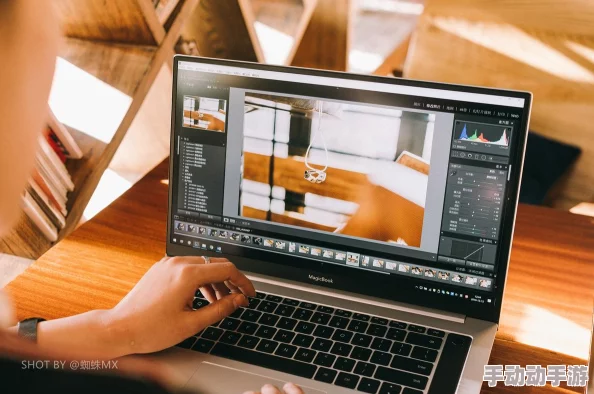 win11双显示器设置，操作简单易懂，极大提升了工作效率，非常推荐给需要多屏的用户！