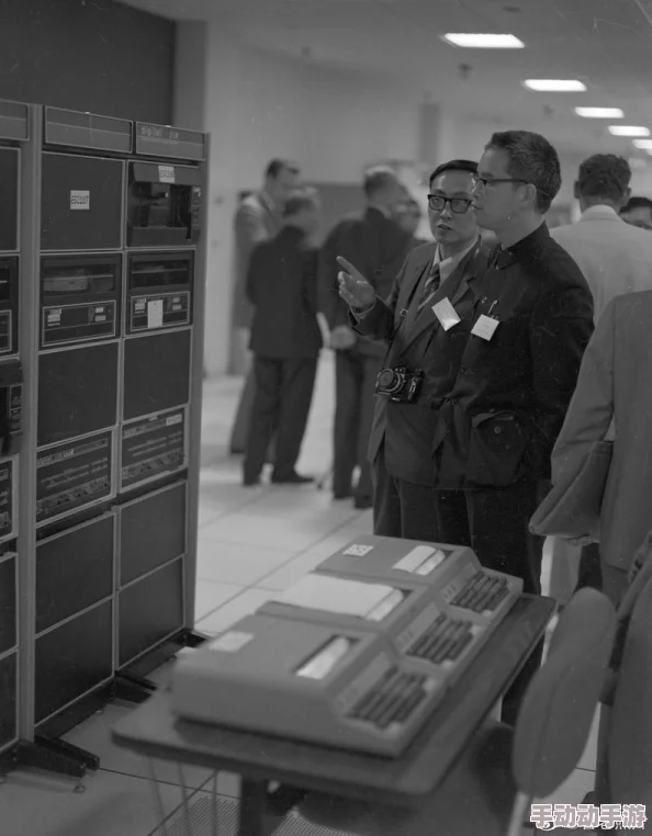 如饥似渴1980版网友认为这部电影在情感表达上非常细腻，演员的表演也让人印象深刻，是一部值得反复观看的经典之作