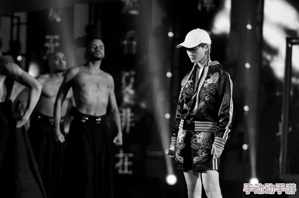 仙踪林19女rapper潮：解析其音乐风格、文化背景及对当代年轻人的影响与启发