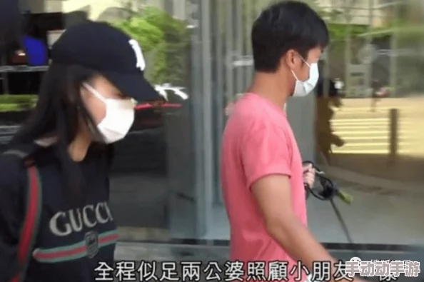 日日摸夜夜搂人人要网友认为这句话反映了现代人对亲密关系的渴望与追求，同时也引发了对个人空间和隐私的思考