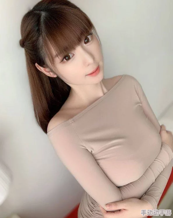 国产精品极品美女自在线看免费一区二区，内容丰富多样，真是让人眼前一亮！