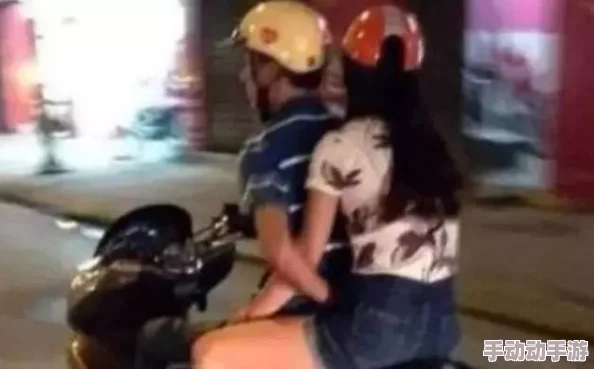 吃奶摸下面,真是让人感到无奈,这种行为太不成熟了,希望大家能理智对待 吃奶摸下面,真是让人感到无奈,这种行为太不成熟了,希望大家能理智对待