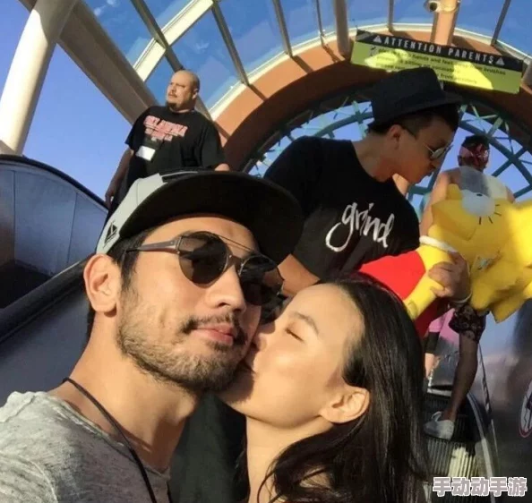 久久夜夜视频：最新热门影视作品推荐，带你领略不一样的视听盛宴与精彩剧情！