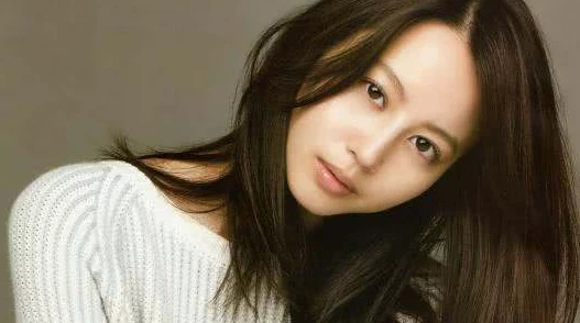 91精品国产福利尤物网友普遍认为该内容质量较高，满足了他们对娱乐和视觉享受的需求，同时也引发了一些关于内容审查和道德标准的讨论