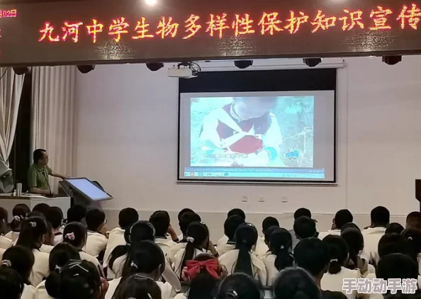 亚洲图片自拍偷拍，内容丰富多样，但需注意保护个人隐私和版权问题