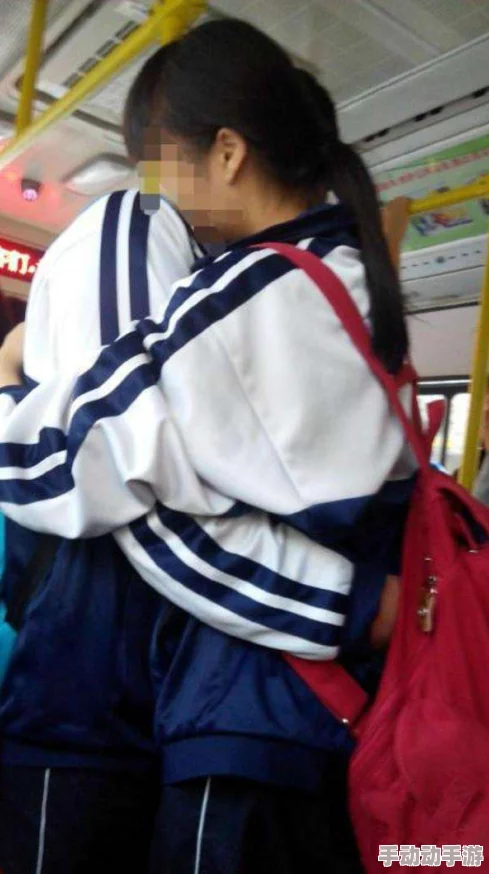 男吃女胸摸下面60分钟视频网友推荐这是一部充满激情与亲密互动的影片适合喜欢探索情感深度的观众观看 男吃女胸摸下面60分钟视频网友推荐这是一部充满激情与亲密互动的影片适合喜欢探索情感深度的观众观看