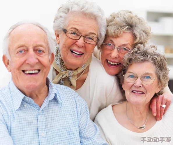 欧美老人另类视频 网友推荐这部视频展现了老年人的独特生活方式和幽默感让人忍俊不禁值得一看 欧美老人另类视频 网友推荐这部视频展现了老年人的独特生活方式和幽默感让人忍俊不禁值得一看