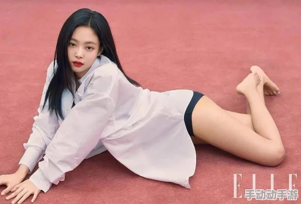 短裙女教师波多野结衣 网友推荐这部作品不仅展现了女教师的魅力,还融入了幽默与情感,值得一看! 短裙女教师波多野结衣 网友推荐这部作品不仅展现了女教师的魅力,还融入了幽默与情感,值得一看!