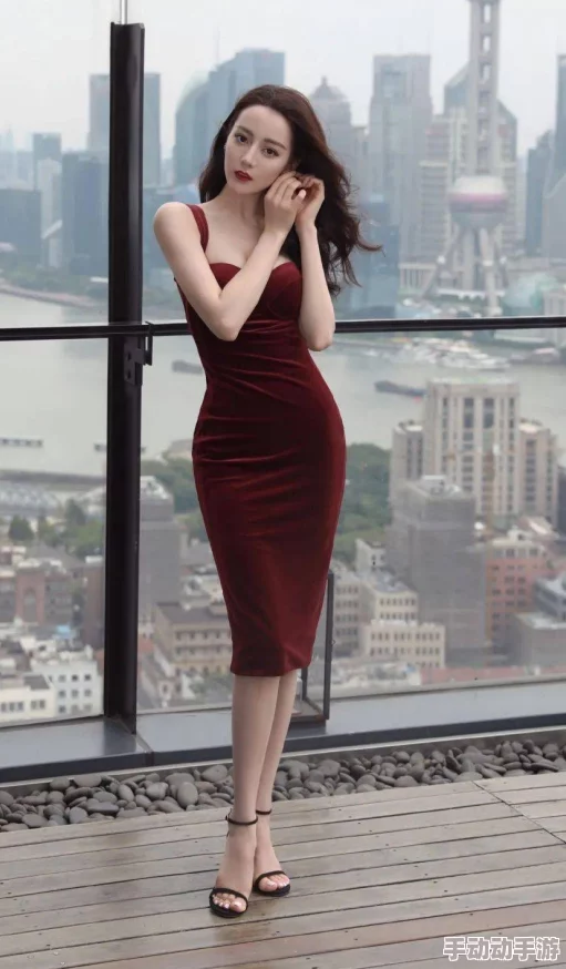 裙子底下真空h揉搓小雪 这部作品情节紧凑画面精美让人欲罢不能网友们纷纷推荐值得一看不容错过