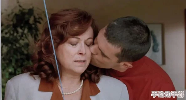 黄色三级视频在线网友推荐这部影片情节紧凑演员表现出色让人欲罢不能绝对值得一看不容错过的精彩内容 黄色三级视频在线网友推荐这部影片情节紧凑演员表现出色让人欲罢不能绝对值得一看不容错过的精彩内容