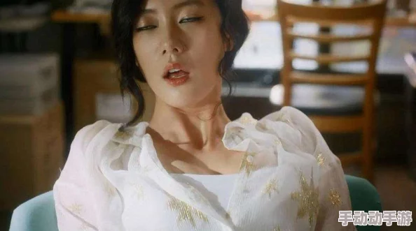 美女胸无遮挡网友推荐这部作品不仅画面精美而且剧情引人入胜让人欲罢不能绝对值得一看