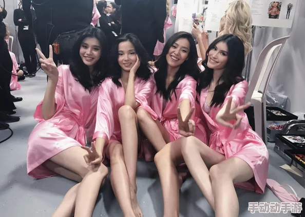 极品美女一级毛片免费网友推荐这部影片画面精美剧情引人入胜让人欲罢不能绝对值得一看不容错过的精彩内容