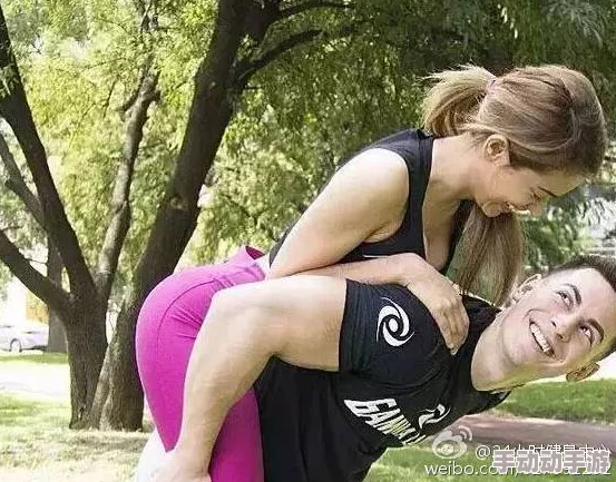 女人扒开屁股让男人捅引发热议网友纷纷评论这背后的故事究竟是什么让人忍不住想要一探究竟 女人扒开屁股让男人捅引发热议网友纷纷评论这背后的故事究竟是什么让人忍不住想要一探究竟