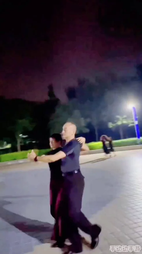 三级做人爱c视频18三级 传递正能量，倡导健康生活方式