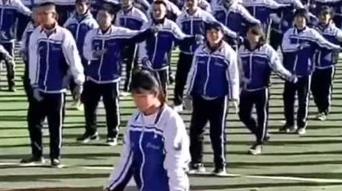 男生操男生的视频激励青少年勇敢追求梦想努力奋斗